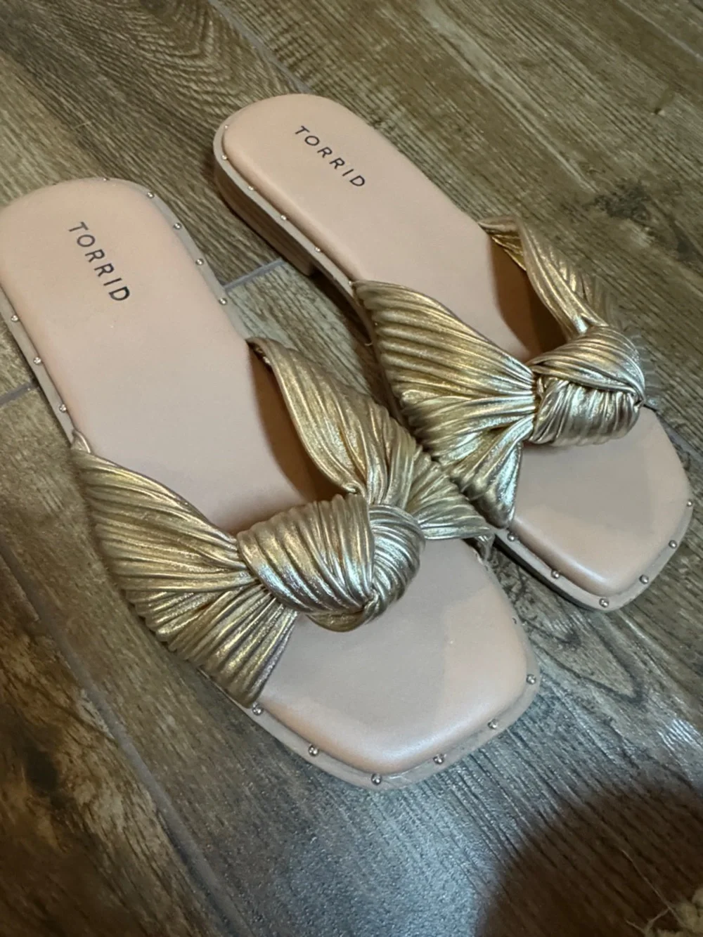7WW torrid Metallic Gold Knotted Slide Sandals - Picture 2 of 5